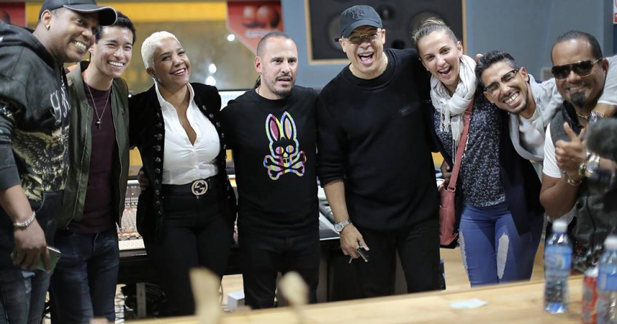 Los artistas en Cuba © Facebook / Tony Succar