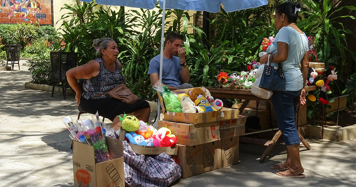 Cuentapropistas en Cuba © CiberCuba