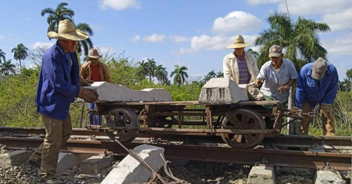 Reparaciones en la vía © Escambray