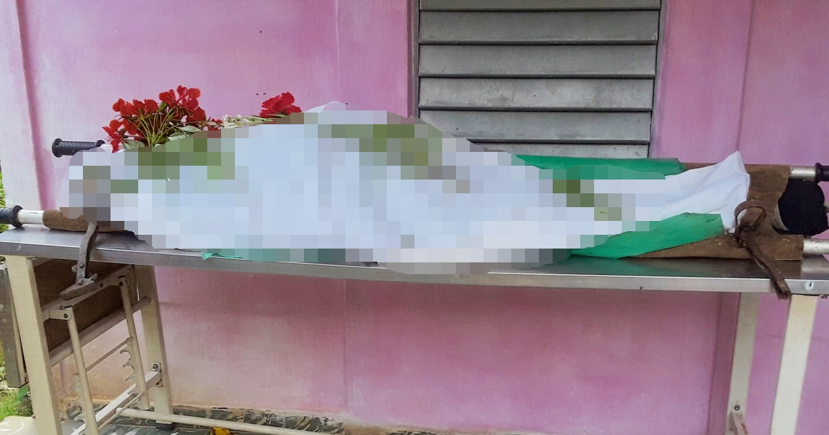 Cadáver de cubano fallecido en Buey Arriba, en la provincia Granma © Facebook/Olenmis Miranda Sevilla